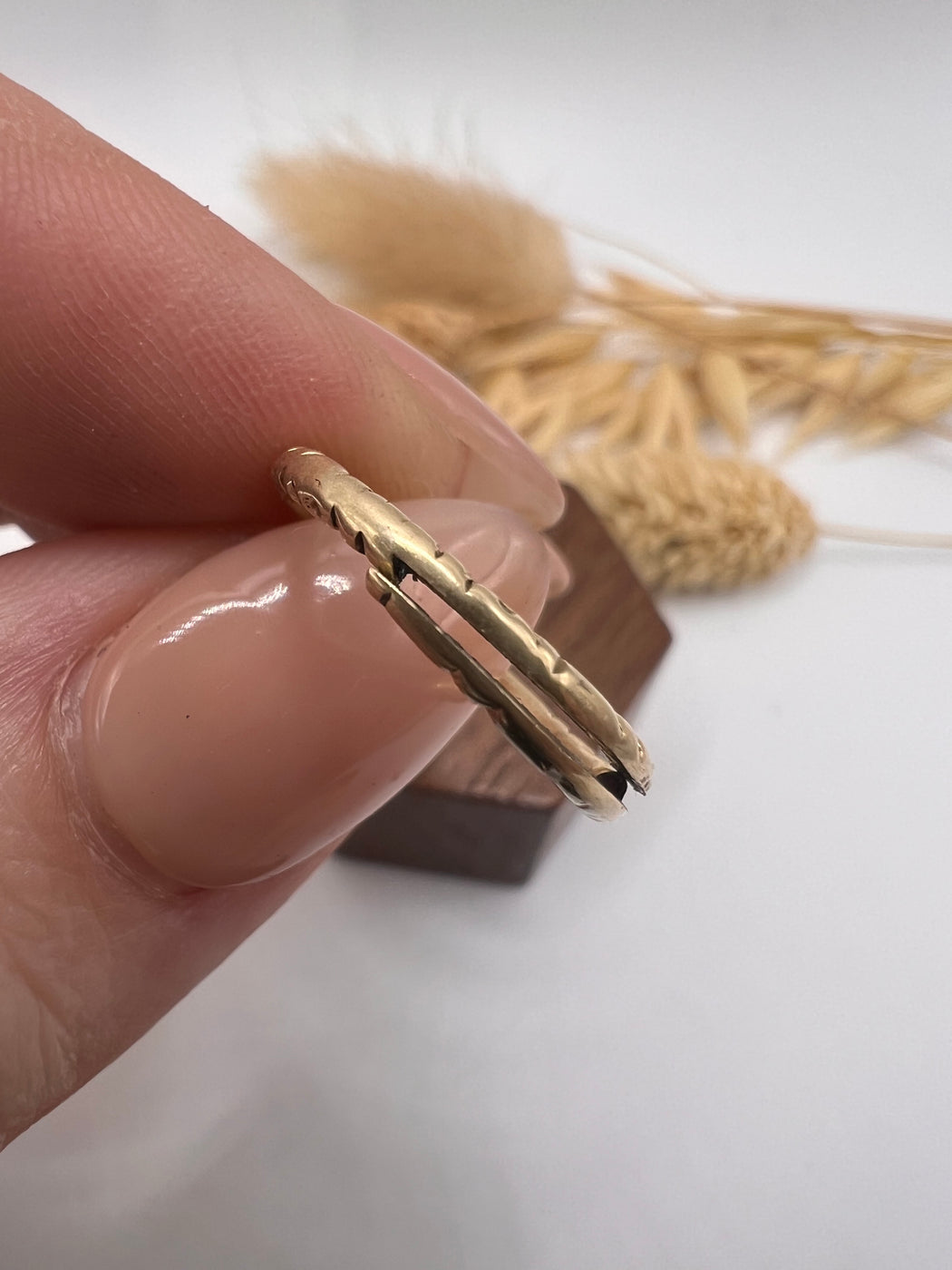 Georgian 10ct Gold Split Ring Charm Holder