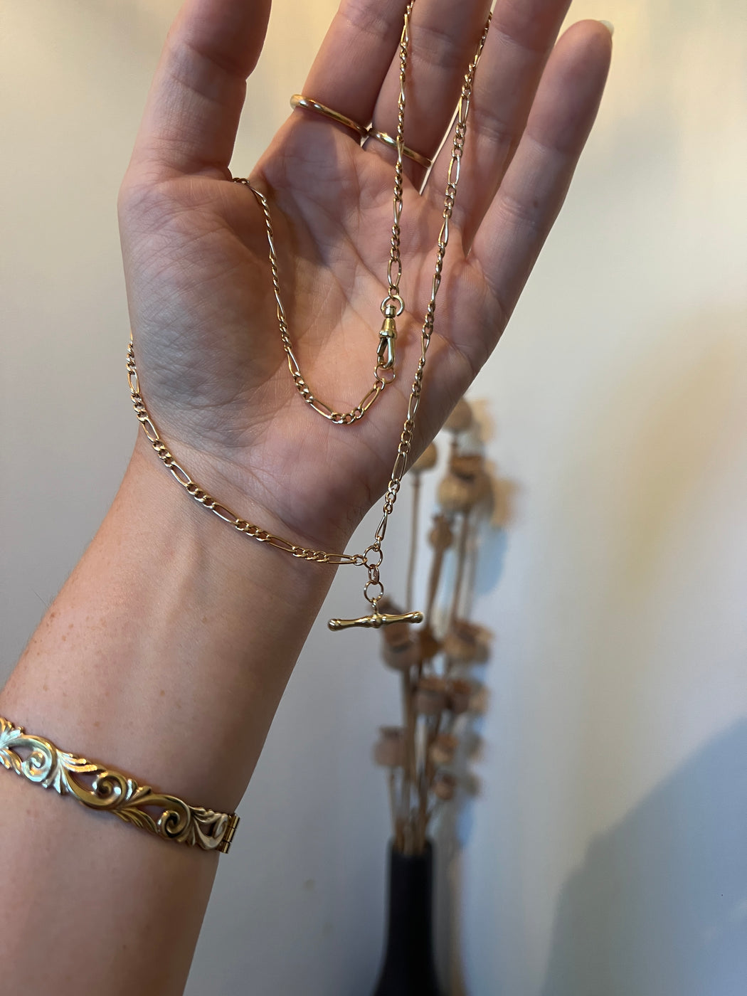 9ct Gold Chain With Dog Clip And T-Bar